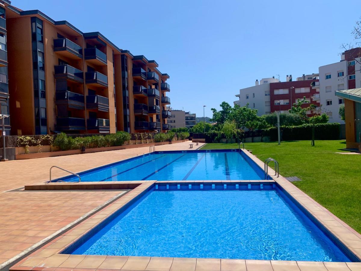 Apartment Santa Cristina โยเรตเดมาร์ ภายนอก รูปภาพ